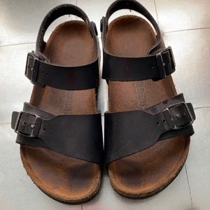 Birkenstock Toddler Black Milano sandals
